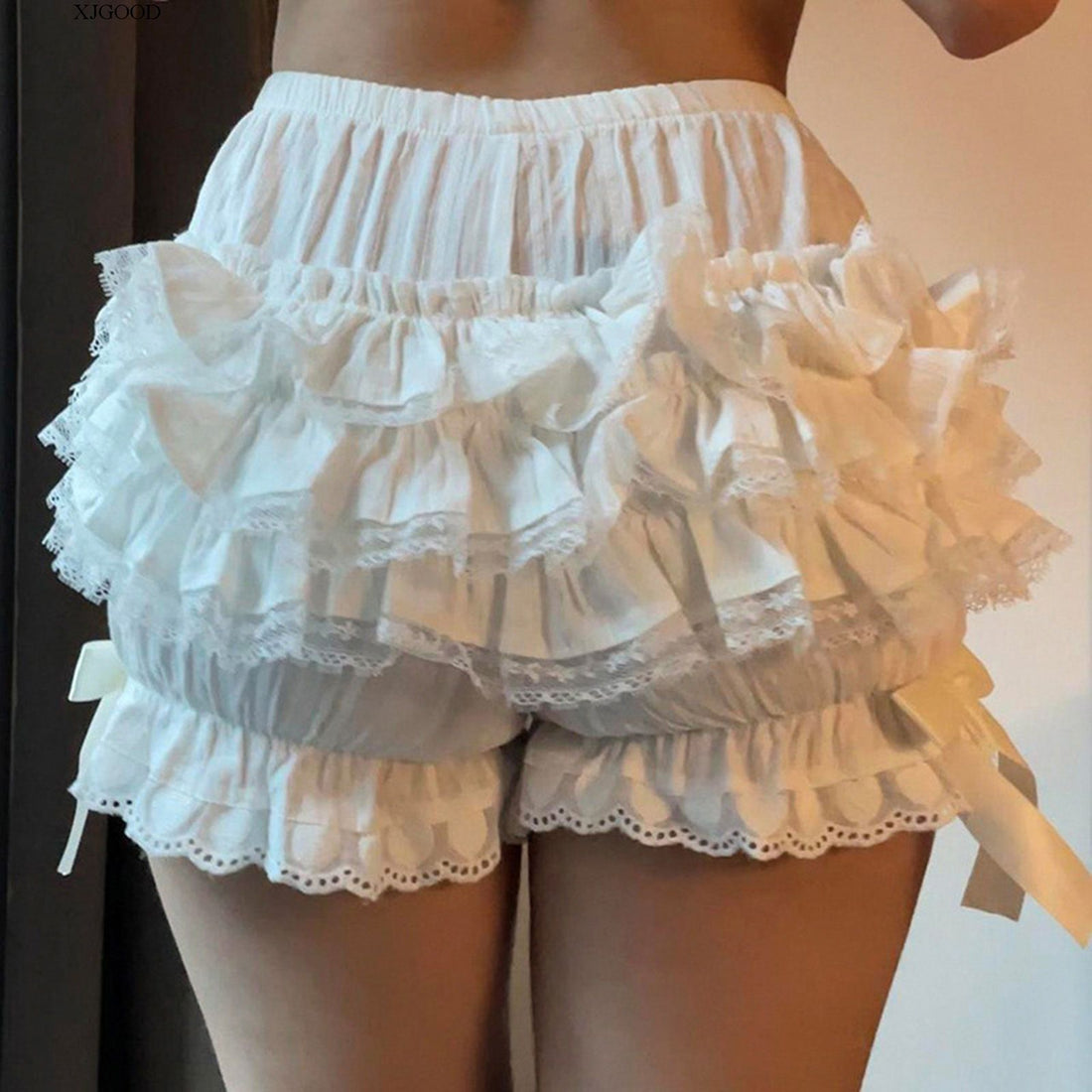 Jentry Multi-Layer Lace Ruffle Short