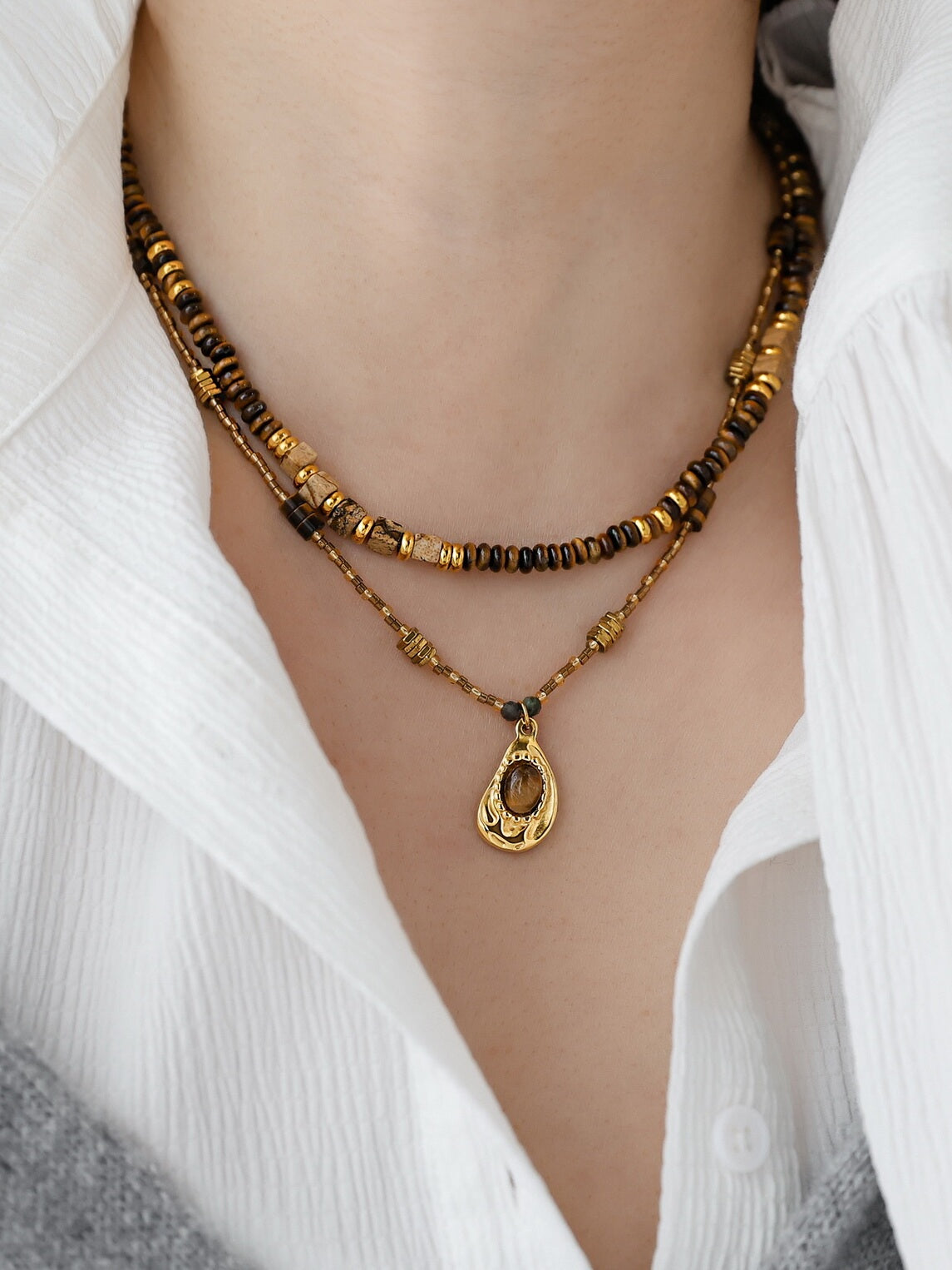 Magaly Tiger Eye Retro Necklace