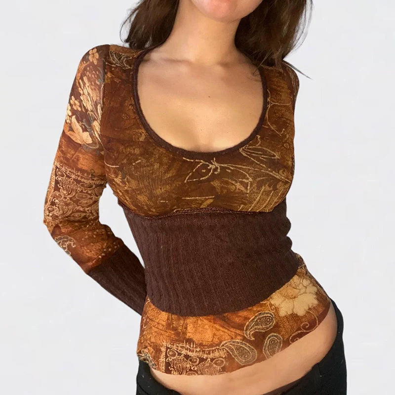 LaPose - Kelise Renaissance Print Long Sleeve Top